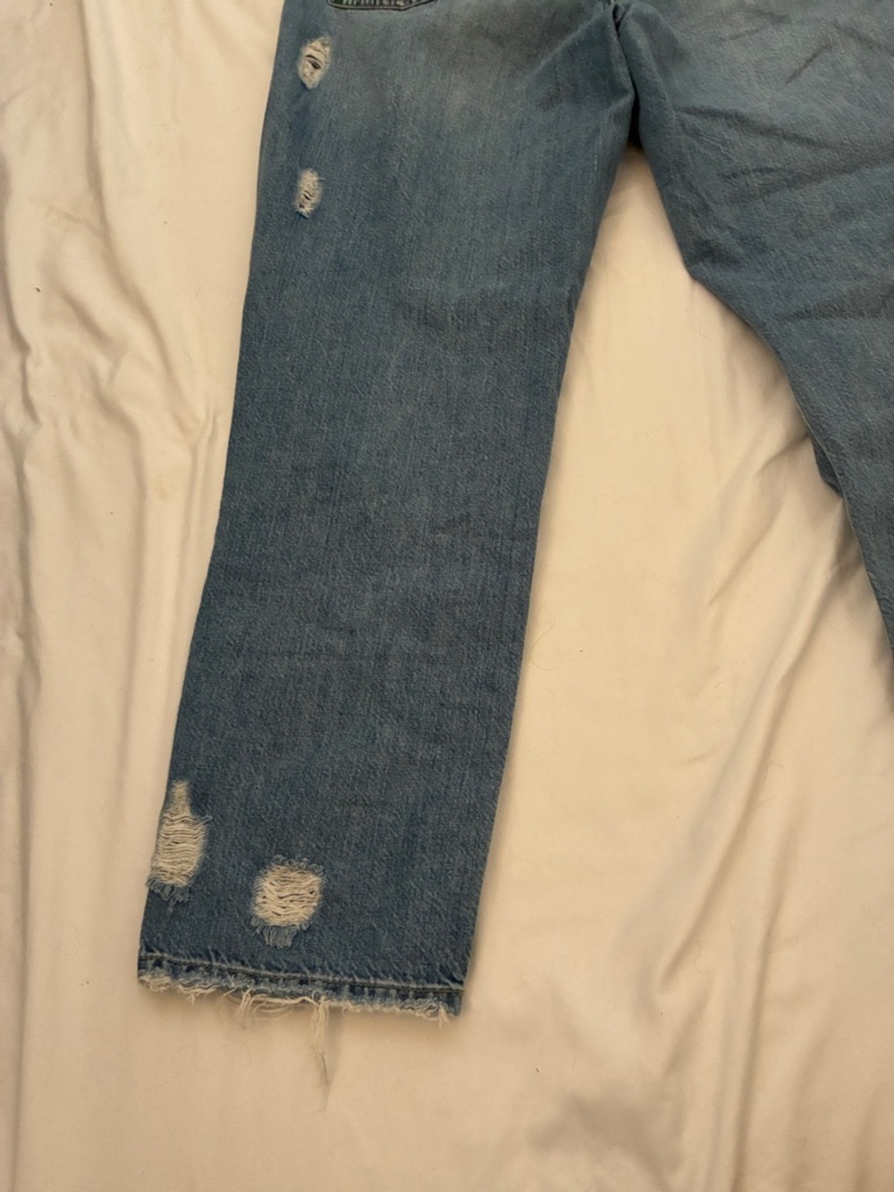 Almost Famous Women’s Distressed Blue Women's Ripped Jeans Size 13 - Picture 10 of 10